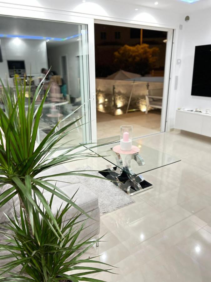 Luxury House Atlantico Private Heated Pool Daire Costa Adeje Dış mekan fotoğraf
